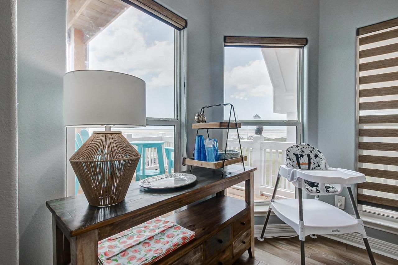 Spring Break Specials! Front Row Views - Tiki Bar - Playground Villa Bolivar Peninsula Dış mekan fotoğraf