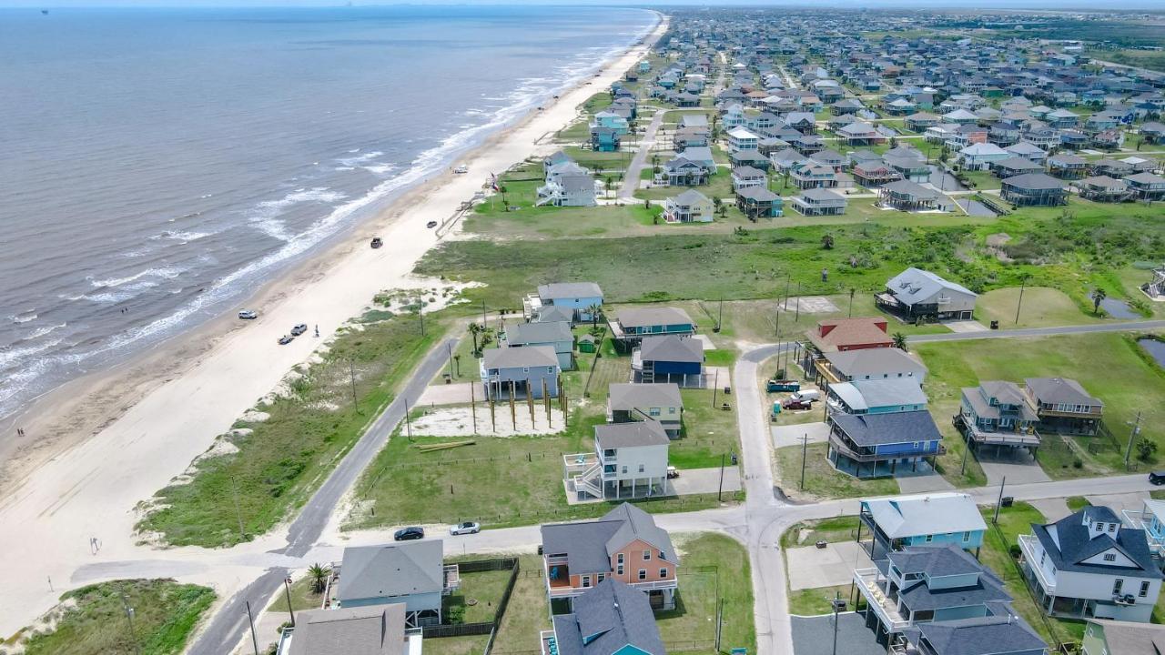 Spring Break Specials! Front Row Views - Tiki Bar - Playground Villa Bolivar Peninsula Dış mekan fotoğraf